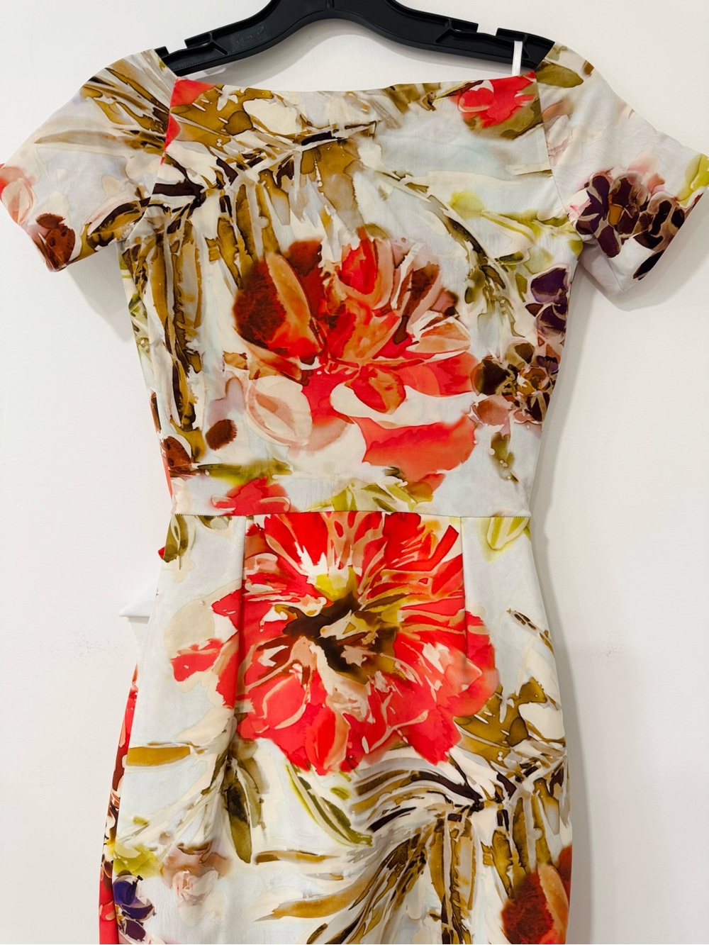 CHIARA BONI LA PETITE ROBE Ruffle Floral-Print Bodycon Midi Dress - Picture 7 of 9